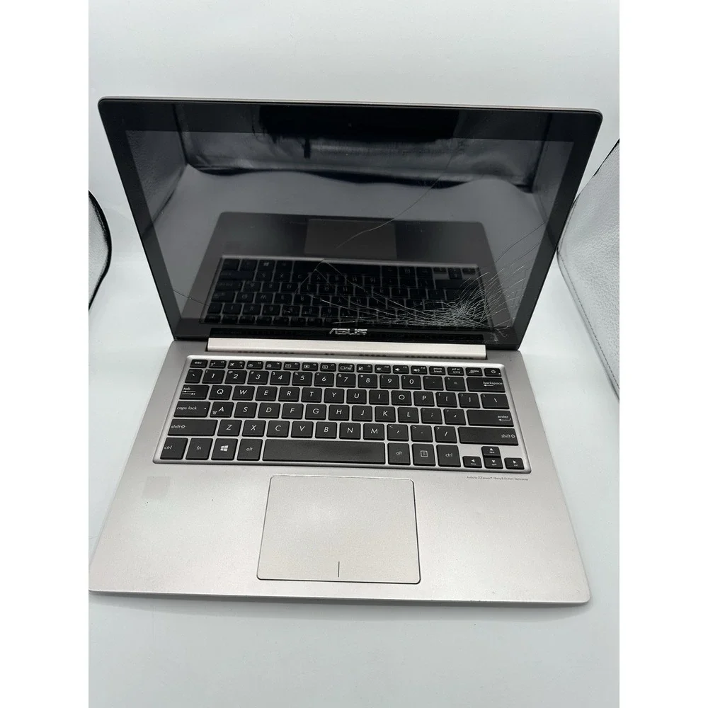 ASUS ZenBook UX303U Laptop FOR PARTS Cracked Screen‎ Untested No Charger